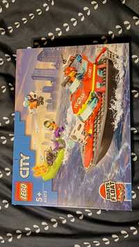 LEGO CITY 60373 łódź strażacka