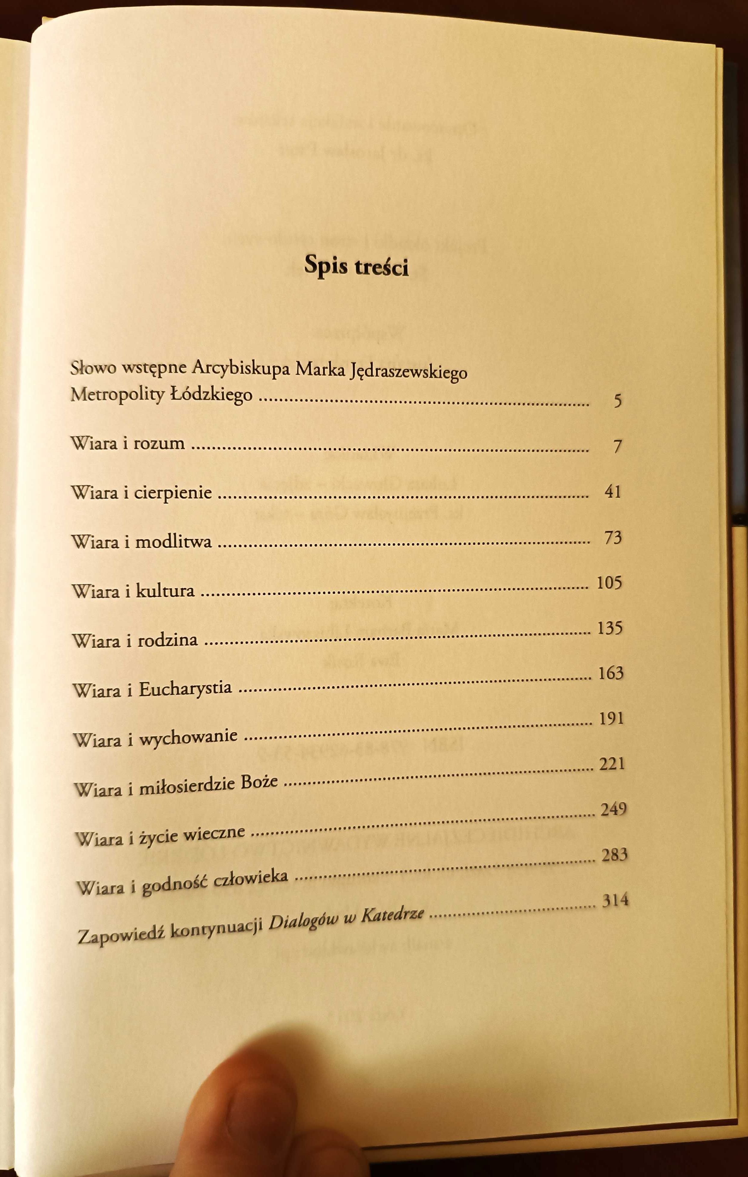 Dialogi w katedrze
