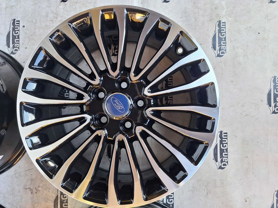 Felgi aluminiowe 5 x 108 R 17 Alufelgi oryginalne Seventy Ford