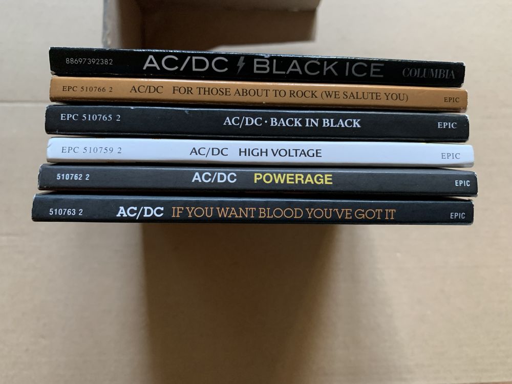 Płyty CD. AC/DC .