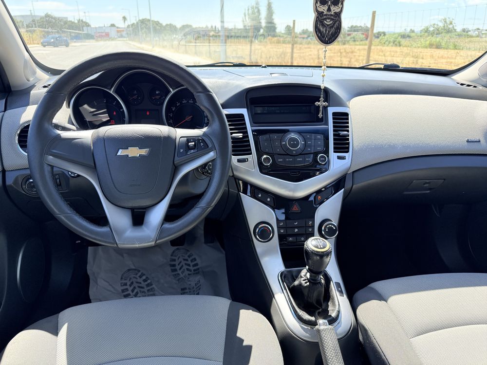 Chevrolet CRUSE LS BI-Fuel (GPL) - ( desde 115€/mês financiamento)