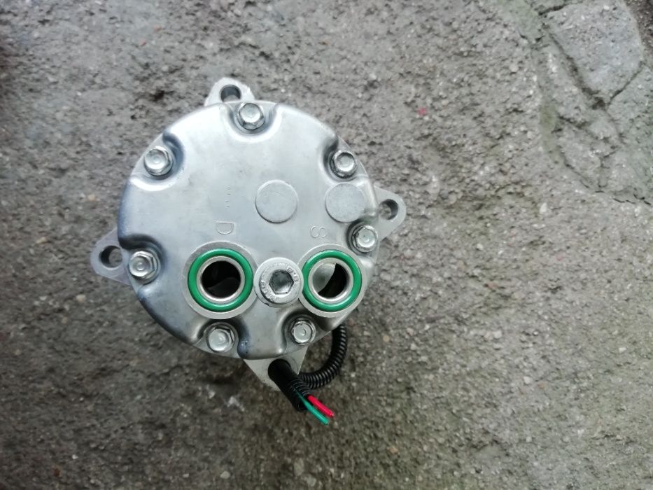 Compressor A/C Peugeot 306 1.9 TD - Como novo