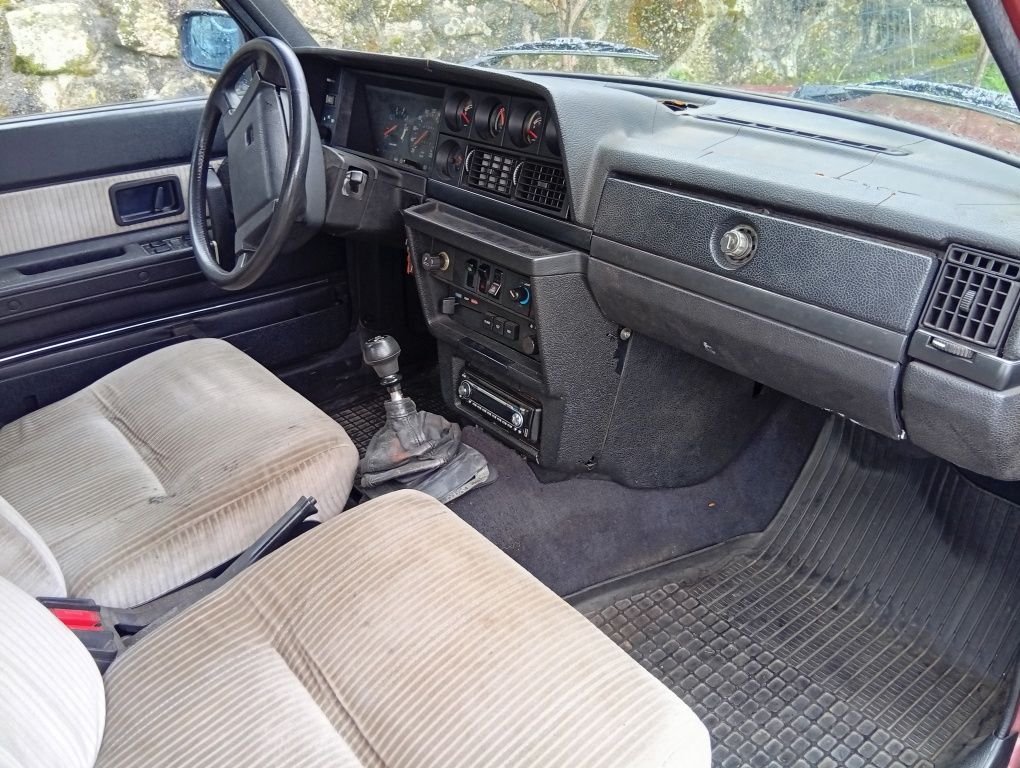 Volvo 244 turbo redblock