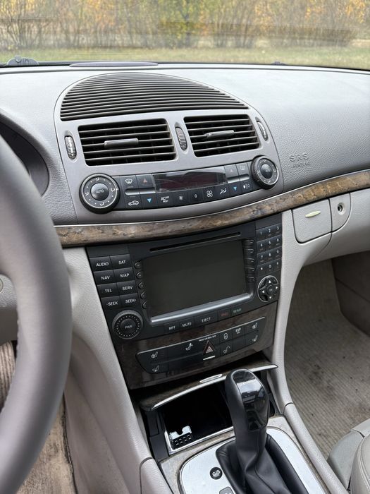 Продам Mercedes-Benz W211