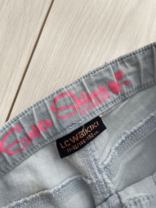 Джинсы и кофточка гольф 11-12 лет