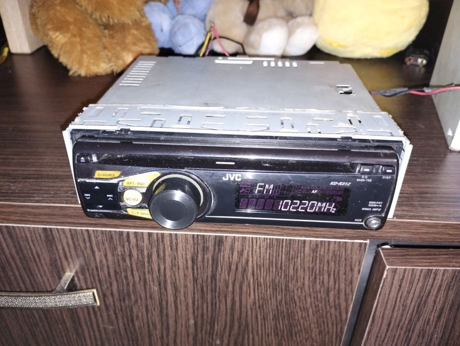 JVC KD-R312 повністю в робочому стані.