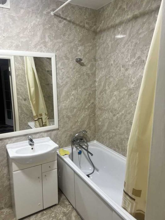 1к квартира 54м2, ЦЕГЛА, поверх 6/9, КОТЕЛ, м-н Боженко