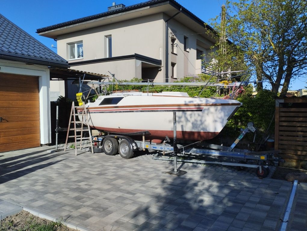 Jacht Venus 22 .