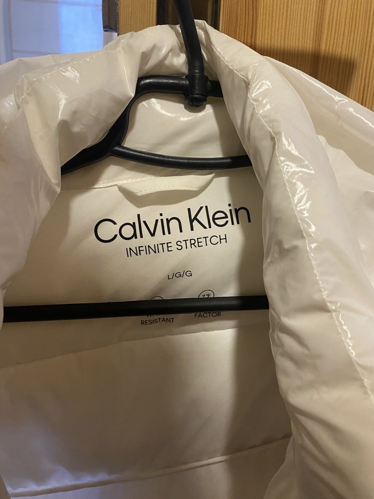 Calvin Clein Куртка демісезонна