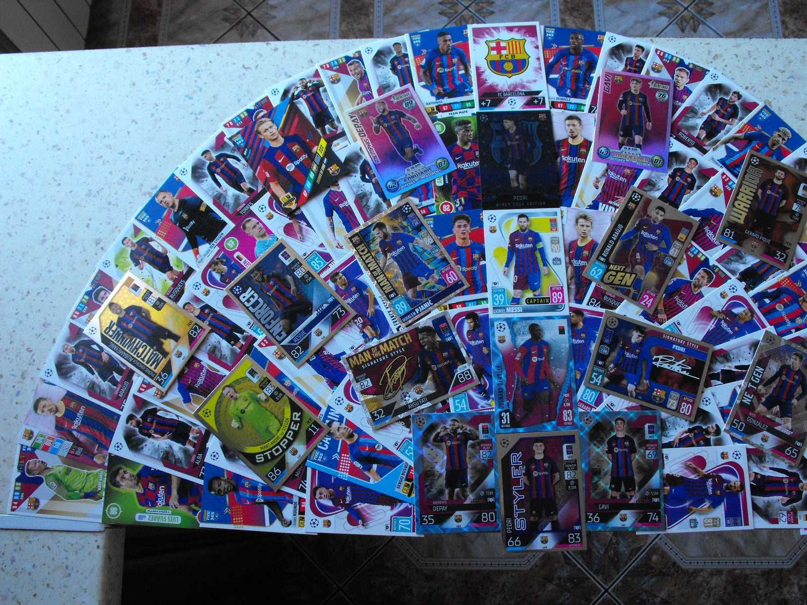 FC BARCELONA, karty piłkarskie, zestaw 88 kart, różne.