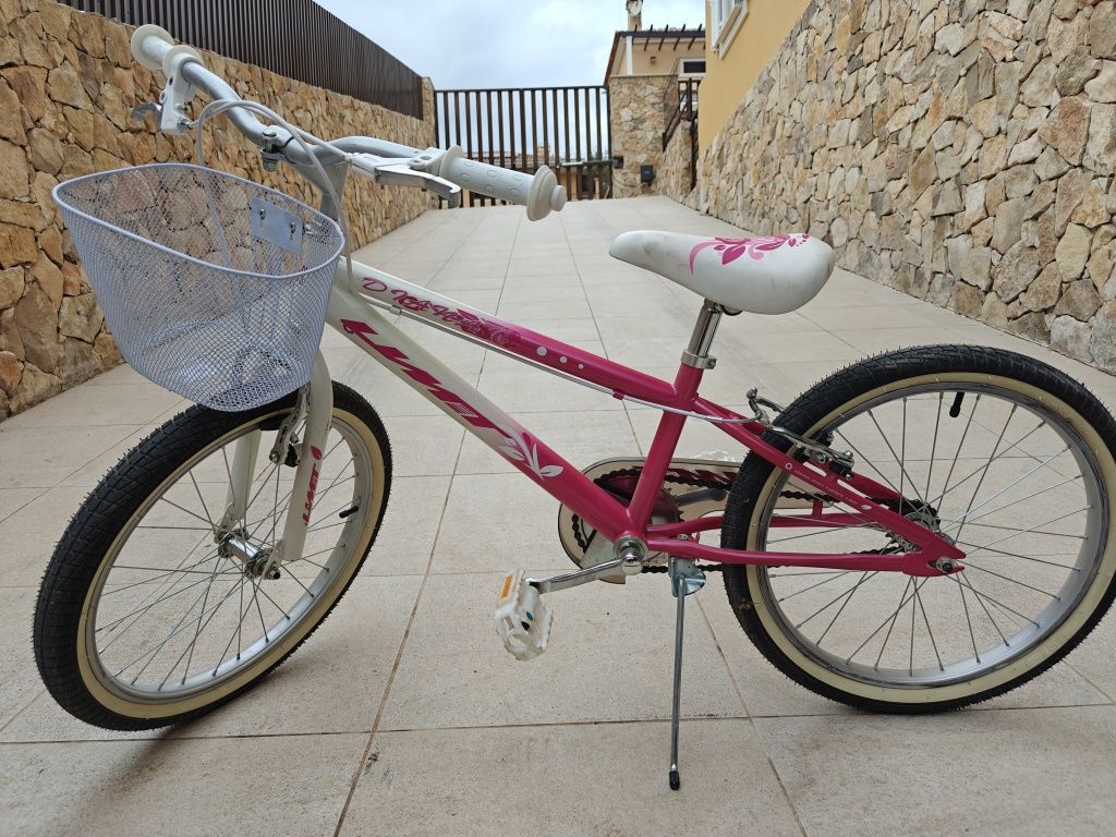 Bicicleta menina EMT roda 18