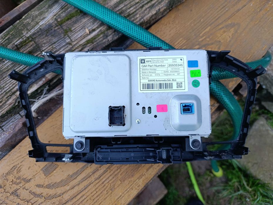 Sprzedam radio Opel Insignia