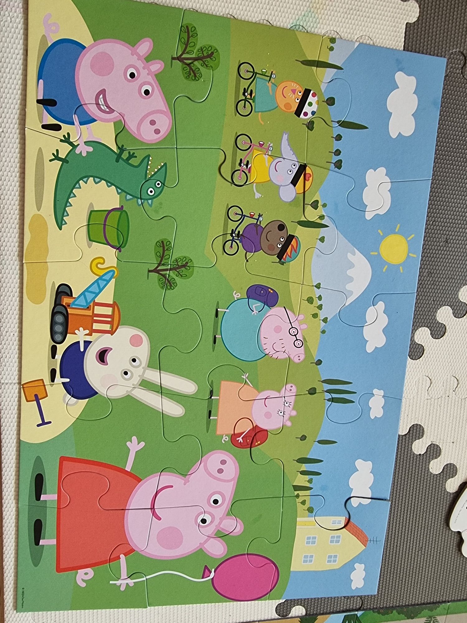 Puzzle trefl maxi  2+ peppa zwierzęta 3 zestawy