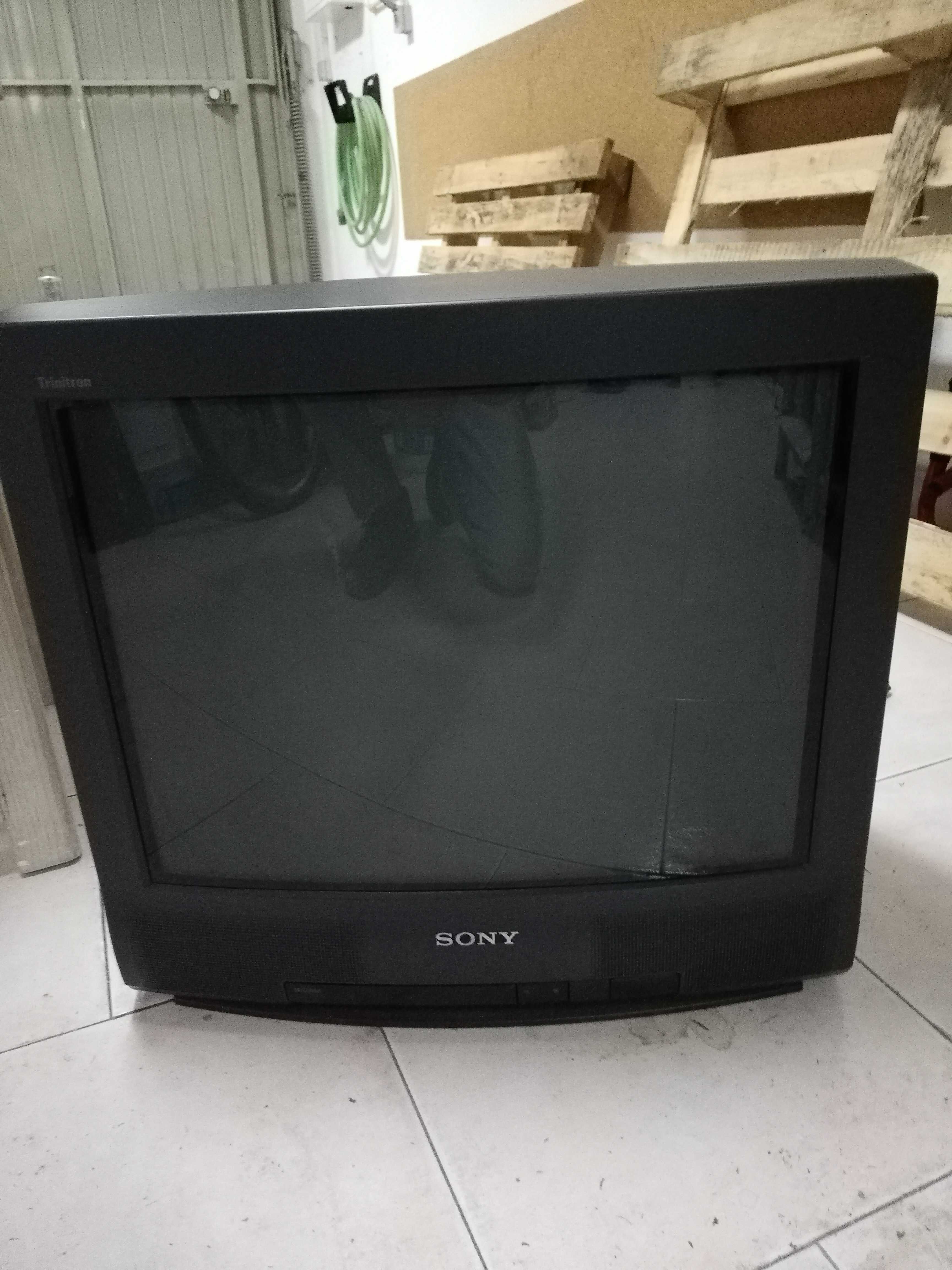 Televisão Sony trinitron