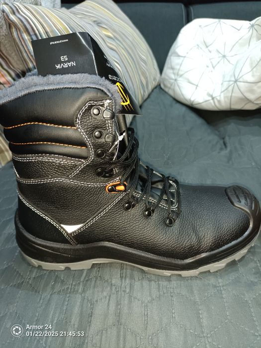 Buty robocze zimowe z kożuszkiem 43