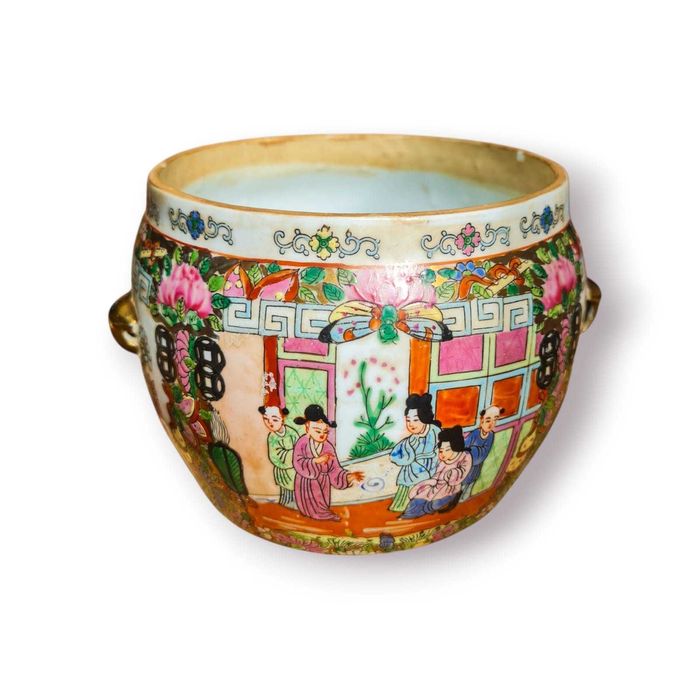 Vaso Decorativo Chinês “Famille Rose” c/ Tampa e Pegas Douradas– 22 cm