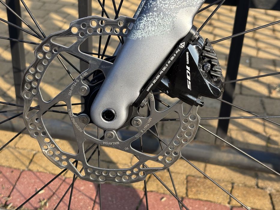 Rower szosowy ORBEA ORCA M30 Carbon Shimano 105 rama 49