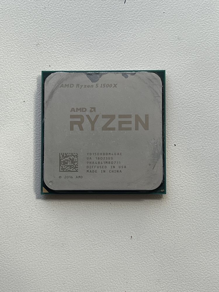 Прцесор AMD Byzen 5 1500X