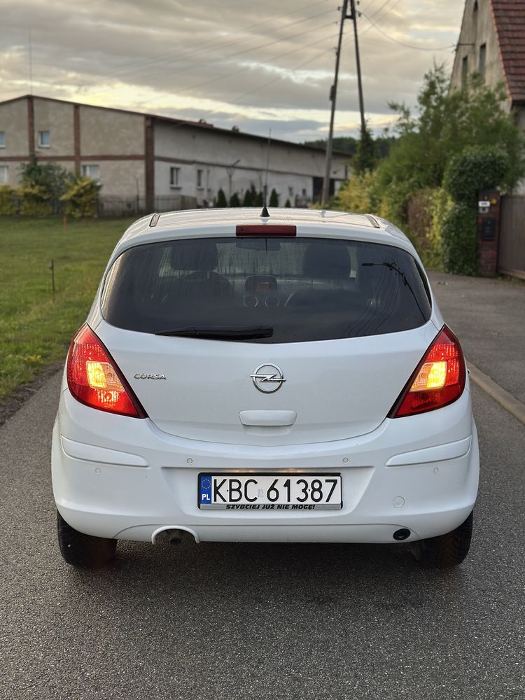 Opel Corsa 2014 |GAZ 2029 |Klimatronik |Podgrzewana Kiera i Siedzenia