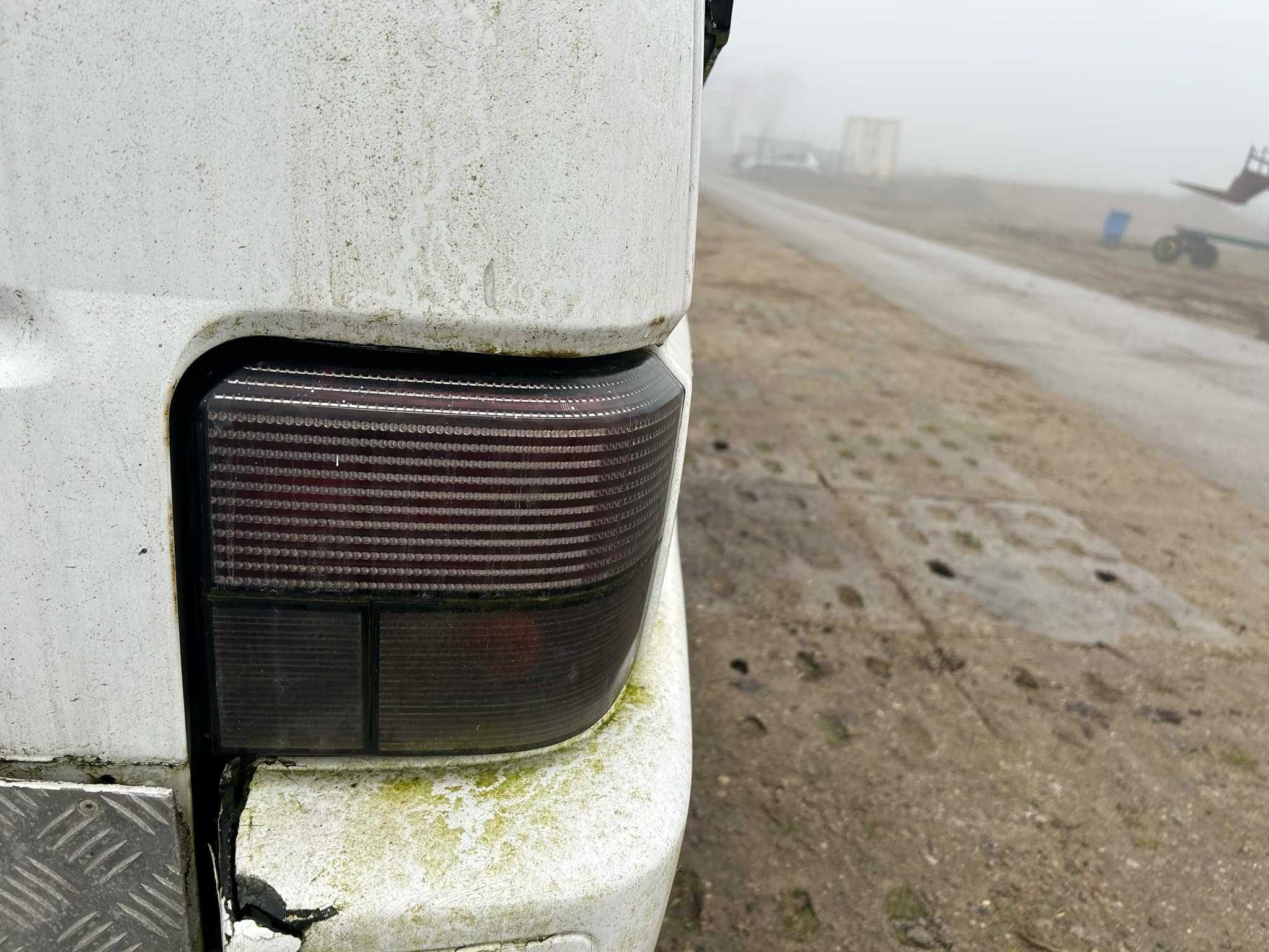 Volkswagen Transporter T4 2.4D Biały/ Na części