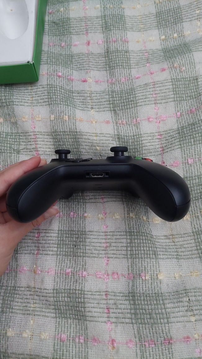 Геймпад xbox one