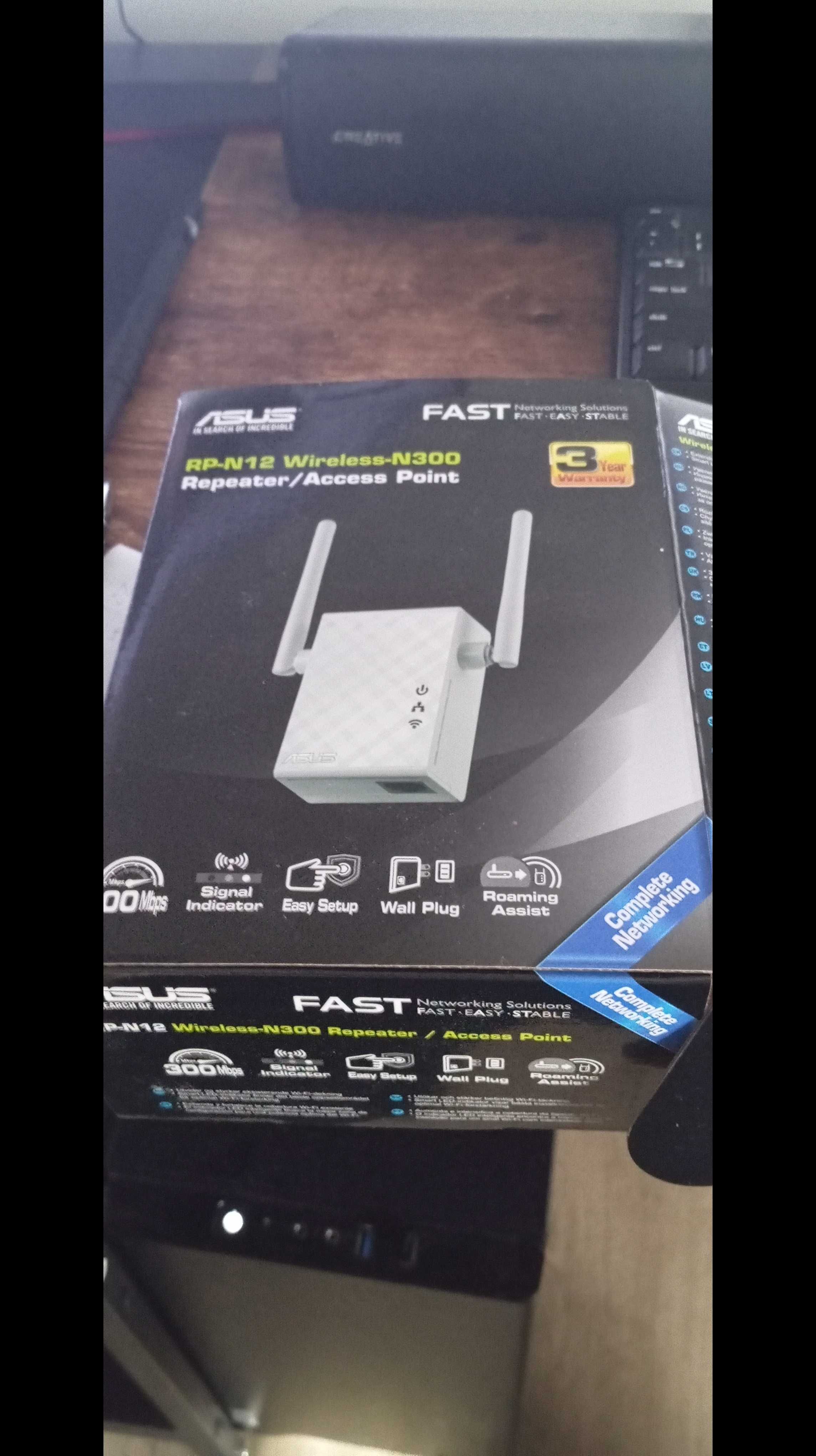 Repeater , wzmacniacz  wi-fi ASUS RP-N12 wireless-N300