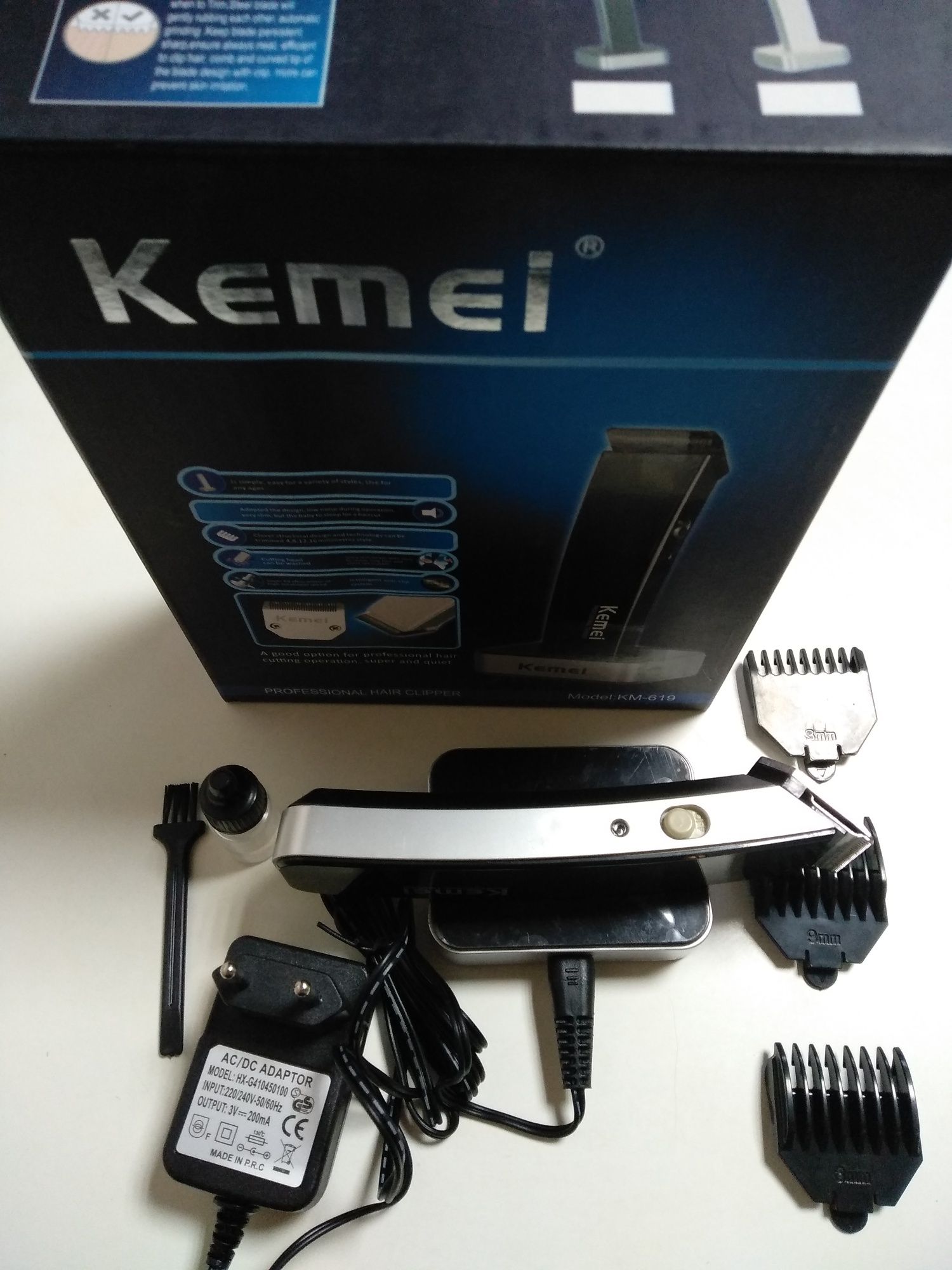 Машинка для стрижки  KEMEI-619