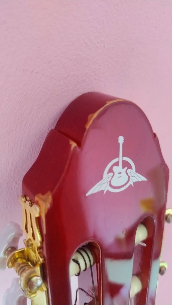 Gitara klasyczna używana.