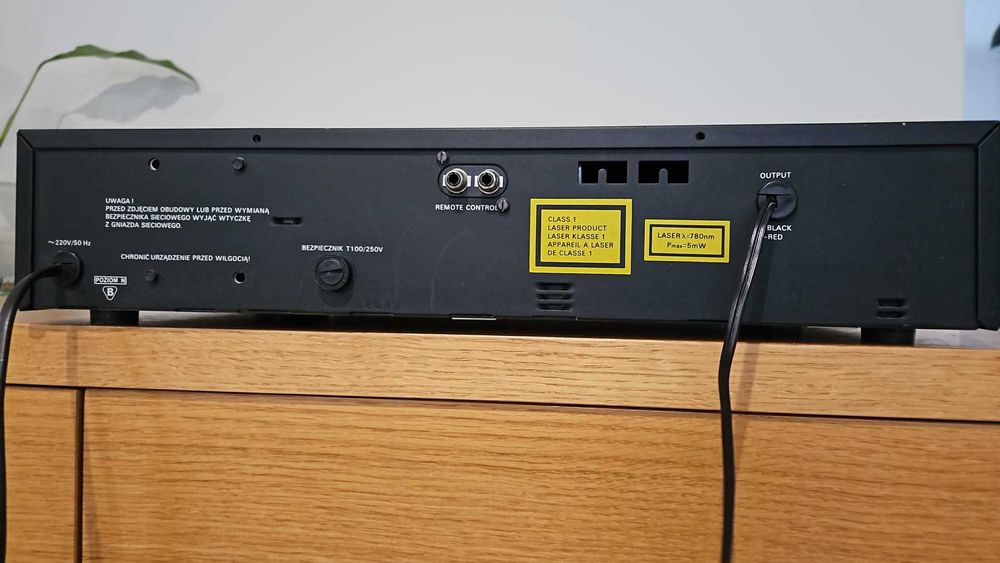 Odtwarzacz CD Dora 502