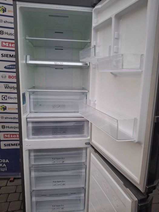 Холодильник б/в SAMSUNG 185/60/60 Металік No Frost #07603