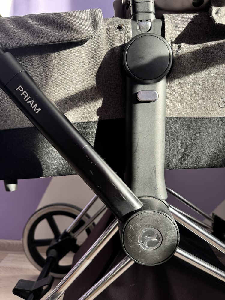 Cybex Priam& Manhattan Grey
