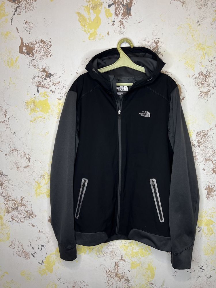 Куртка ветровка The north face оригинал размер L