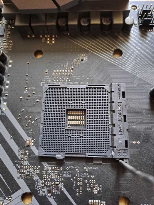 Fatal1ty X470 Gaming K4 + Процесор AMD Ryzen 5 3500X 3.6 GHz 32 MB