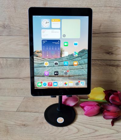 Планшет iPad Apple 7gn/128GB/2019г/Wi-fi.