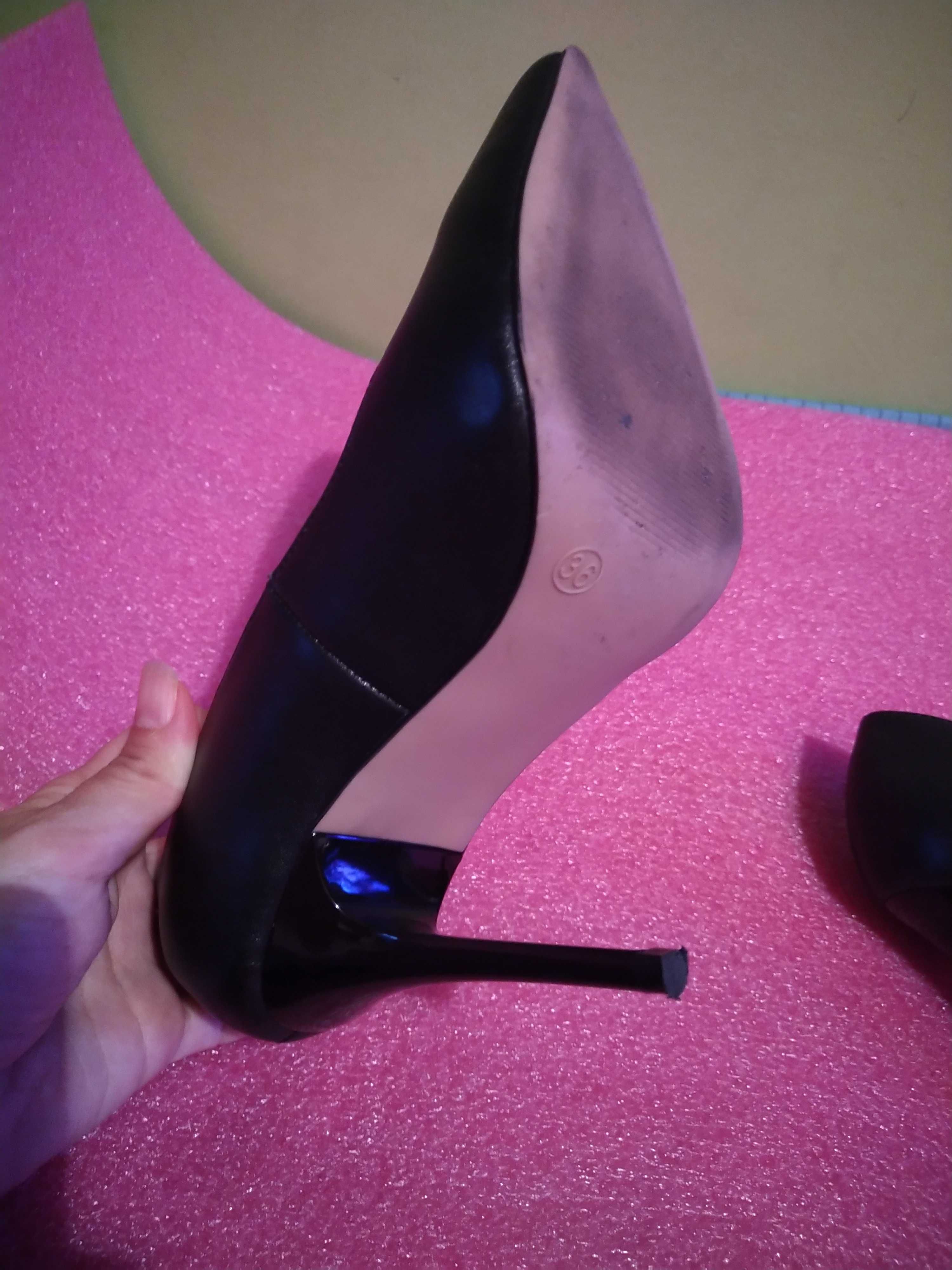 Szpilki Esmara by Heidi Klum r.36