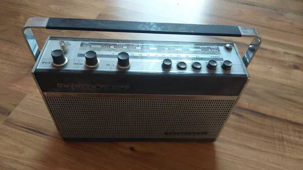 Radio Telefunken PRL przenośne na baterie głośnik