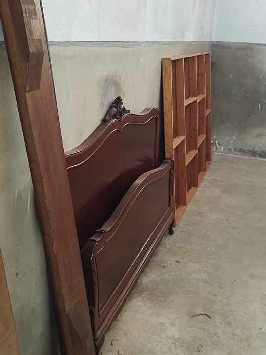Cama de casal com estrado
