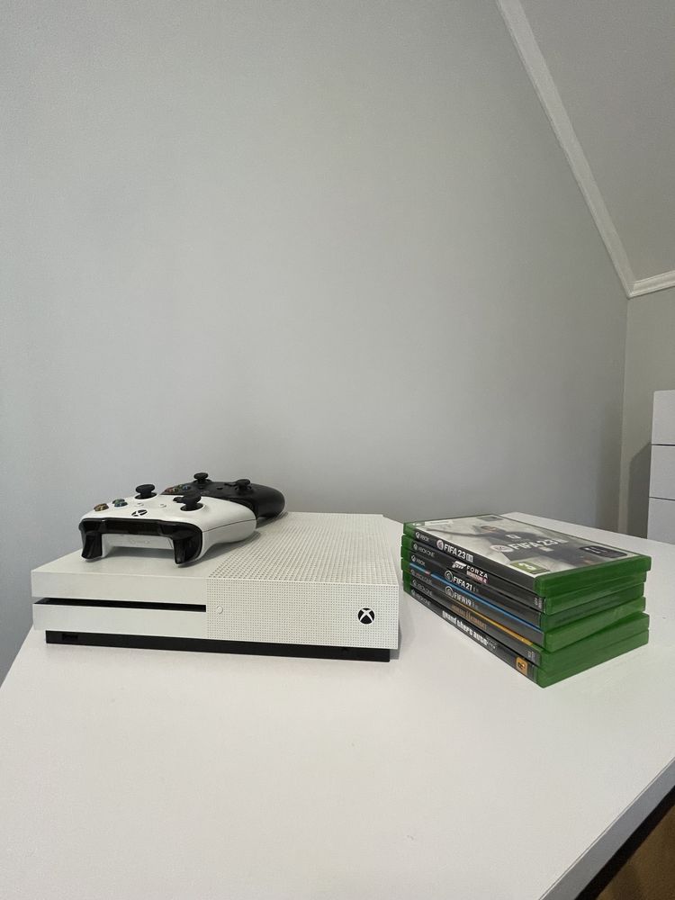 Xbox One S (1 Tb)