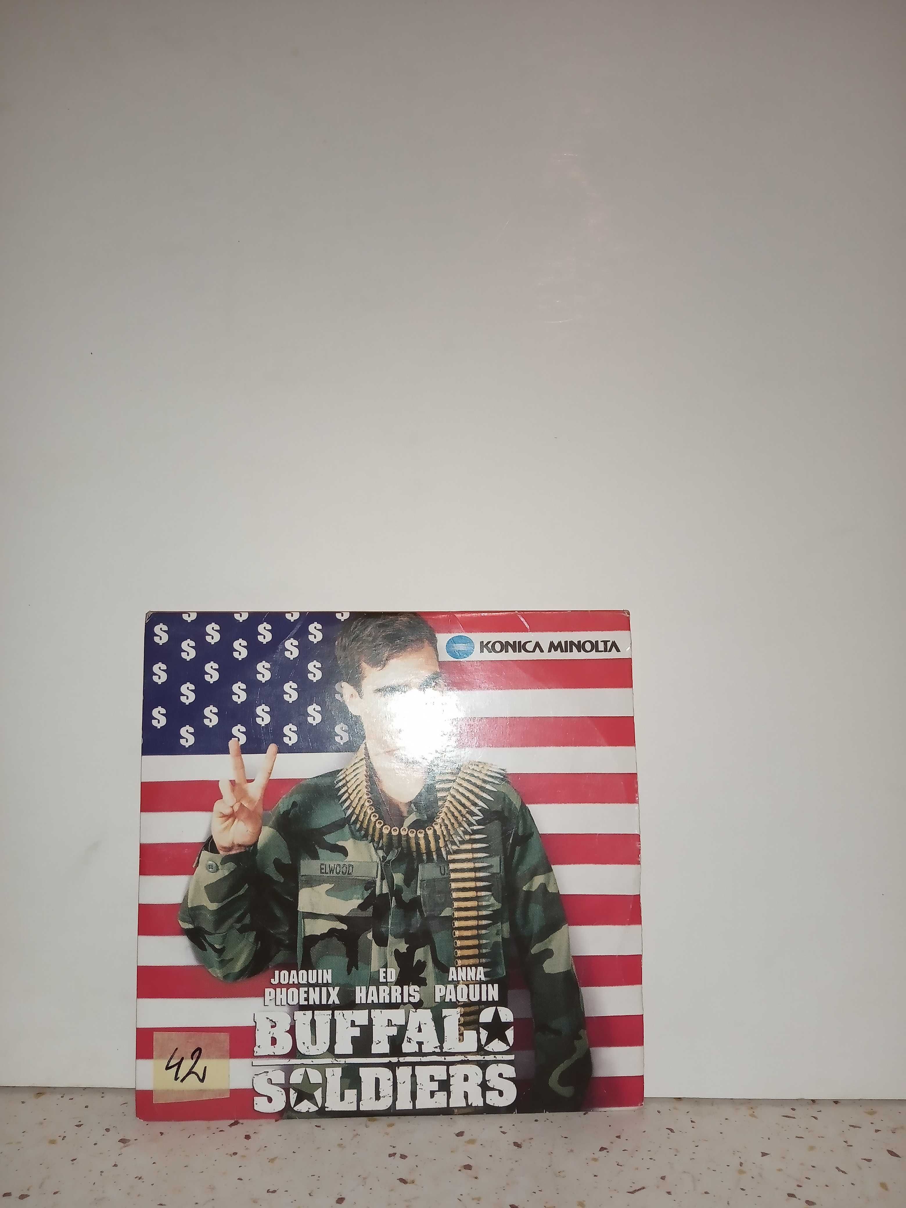 042 DVD - Buffalo Soldiers Ocena 6.9 (10) FILMWEB