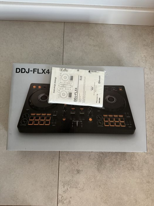 Pioneer DDJ-FLX4 nowa nigdy nie uzywana konsola