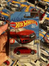 Hot Wheels ’17 Audi RS 6 Avant z Protektorem 2018 Red Czerwone