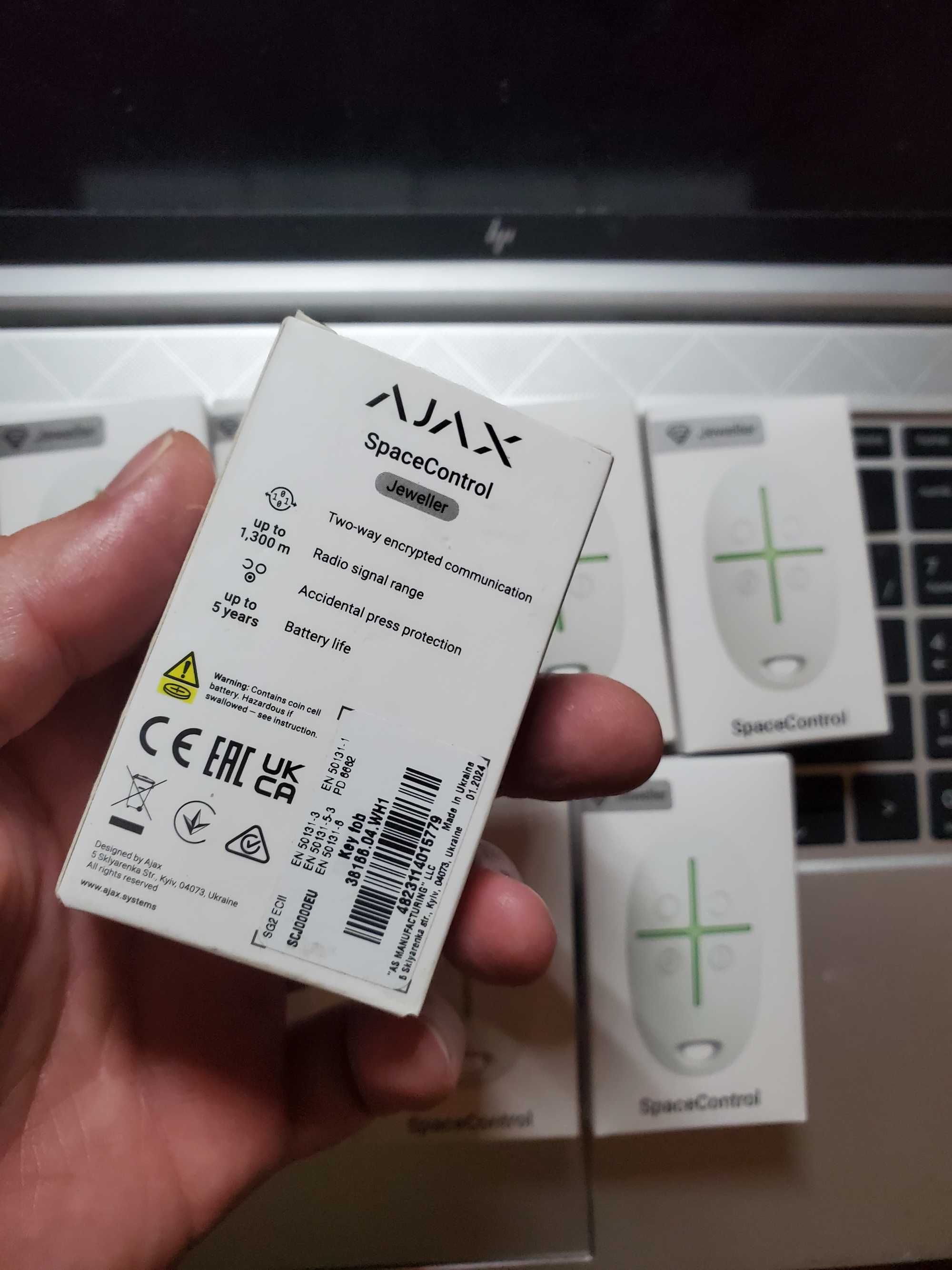 Продам новий ajax пульт SpaceControl