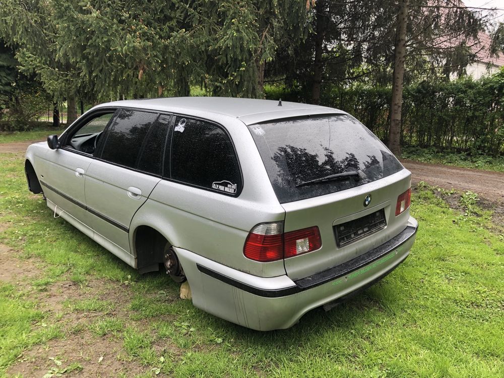 Na czesci e39 530i 3.0 m pakiet kombi touring titansilber metallic