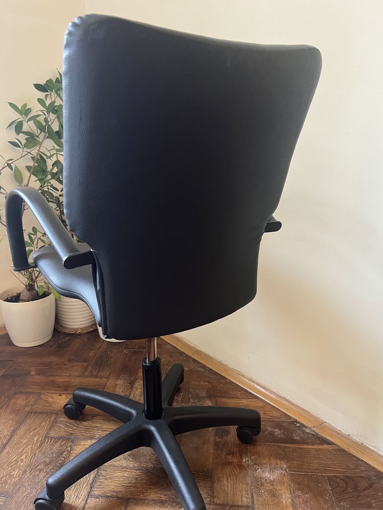 Ikea obrotowe krzesło biurkowe