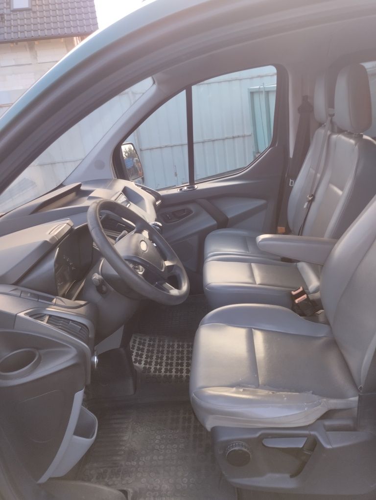 Ford Transit Custom 2.2 Zarejestrowany