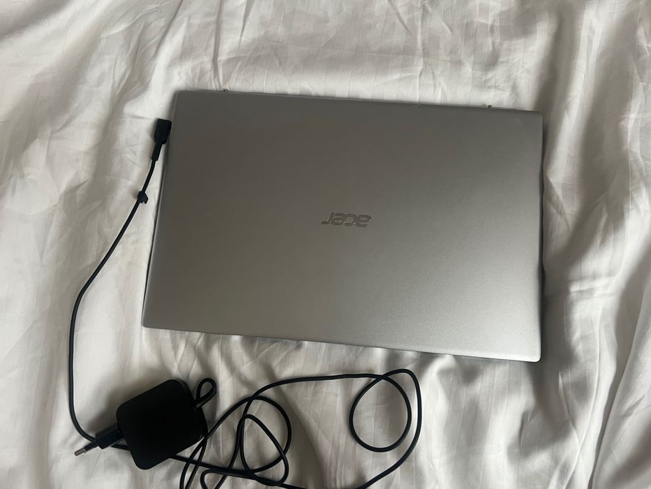 Laptop Acer wszytkie dane na zdjęciach