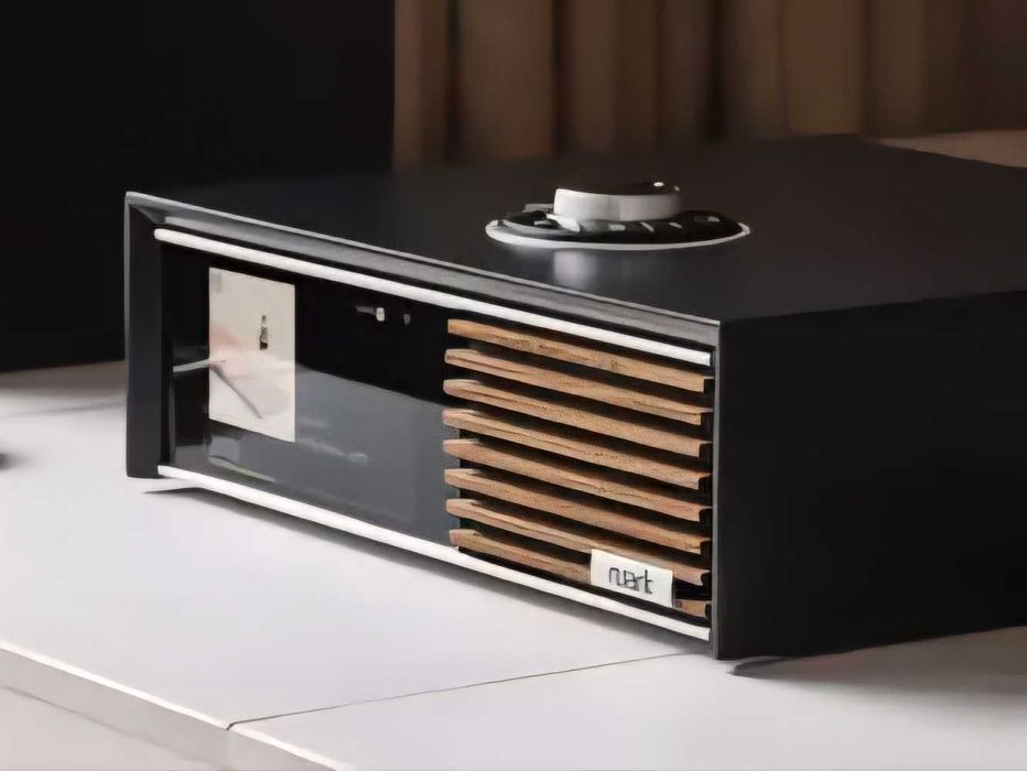 Sieciowy wzmacniacz Vintage Ruark Audio R610 + Wharfedale Linton BLACK