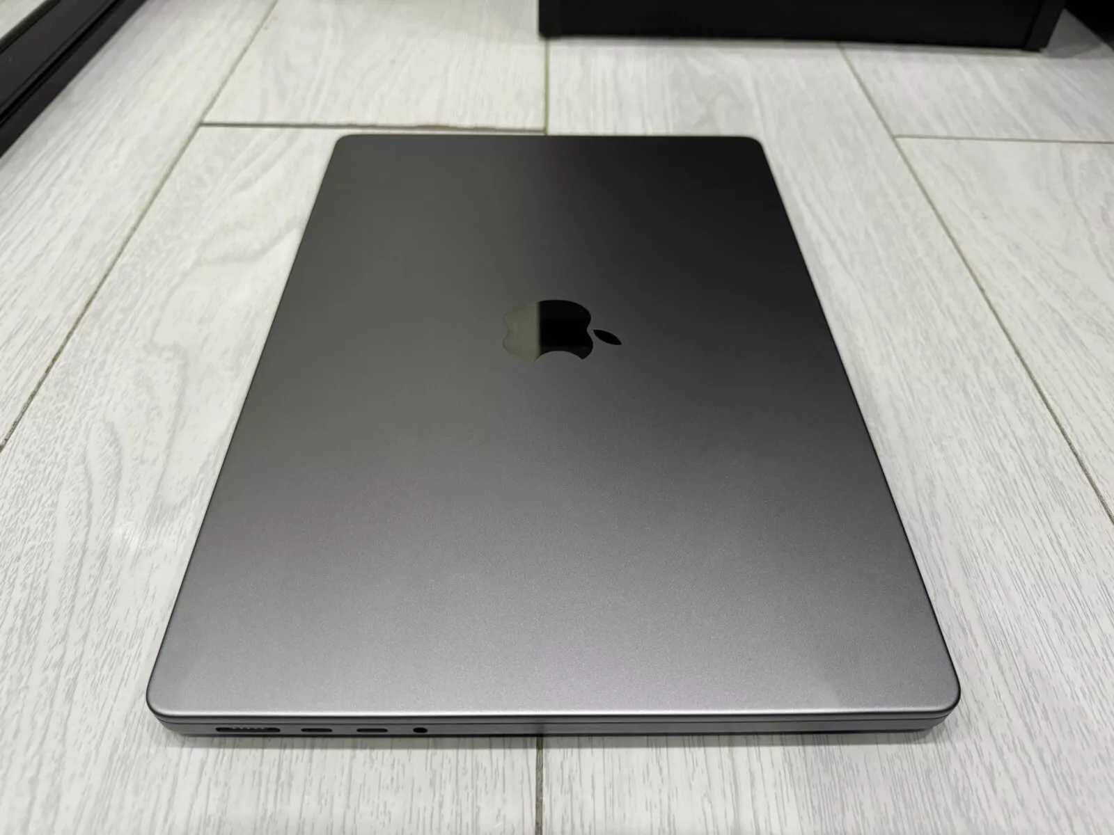 MacBook Pro 14 2023 M2 Pro 16GB RAM 512GB SSD Space MPHE3 Open Box 3ц.