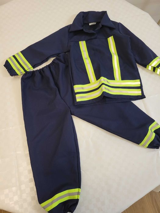 Strój strażaka raz założony