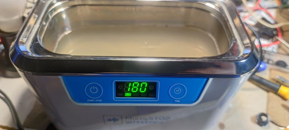 Ультразвуковая ванна мойка 60 Вт реальных 2 излучателя почти новая